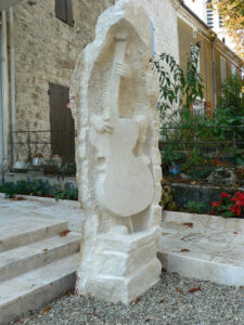 taille pierre 47